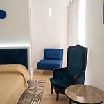 Casa Degli Aragonesi *
