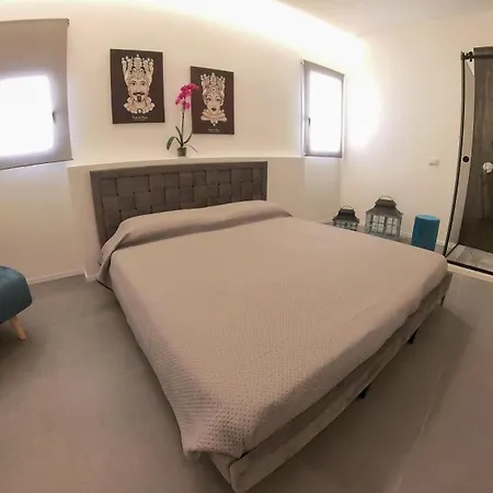 Casa Degli Aragonesi Apartment